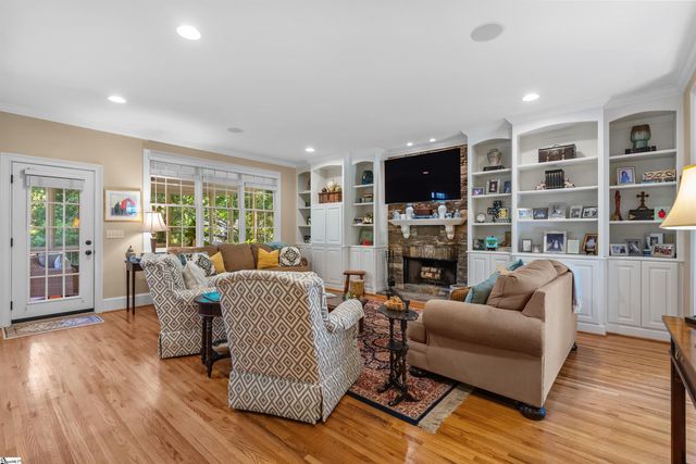 1 Shady Lane, Greenville, SC 29605