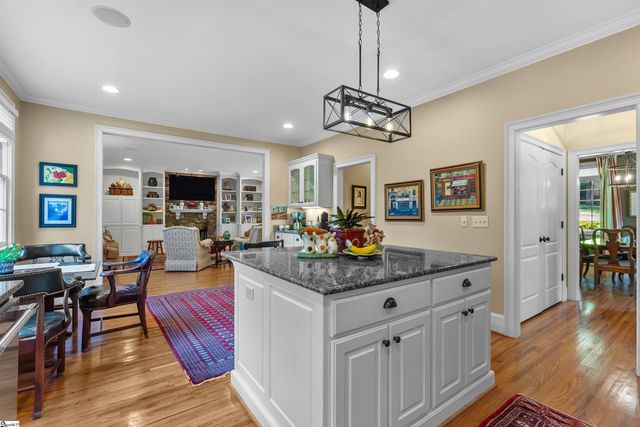 1 Shady Lane, Greenville, SC 29605