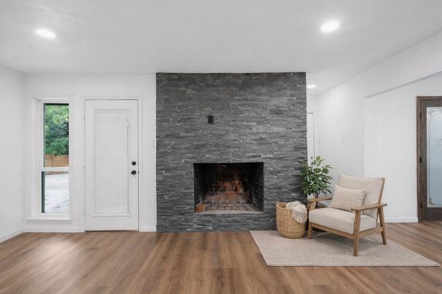 1132 Western Oaks Drive, Woodway, TX 76712