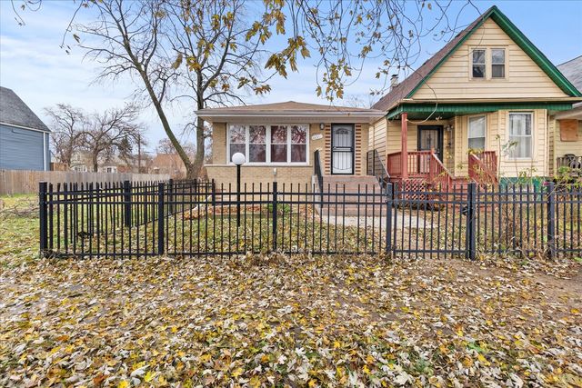 6831 S Winchester Avenue, Chicago, IL 60636