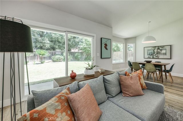 750 E Wood Duck Circle, Fresno, CA 93730