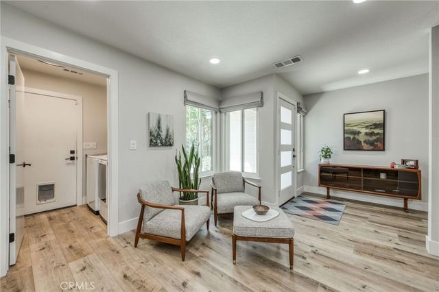 750 E Wood Duck Circle, Fresno, CA 93730