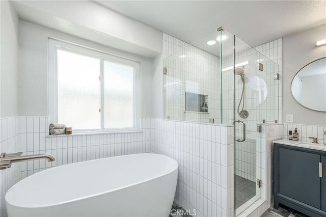 750 E Wood Duck Circle, Fresno, CA 93730