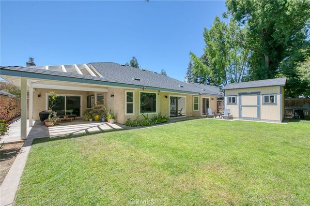 750 E Wood Duck Circle, Fresno, CA 93730