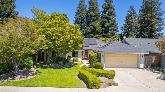 750 E Wood Duck Circle, Fresno, CA 93730