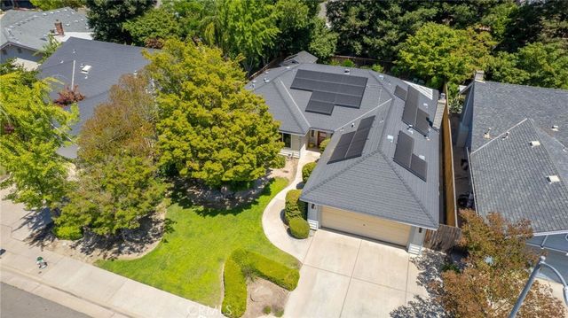 750 E Wood Duck Circle, Fresno, CA 93730