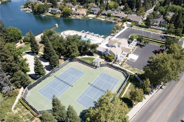 750 E Wood Duck Circle, Fresno, CA 93730