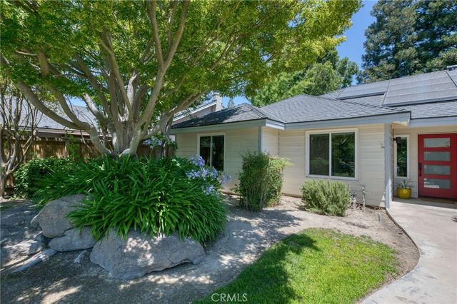 750 E Wood Duck Circle, Fresno, CA 93730