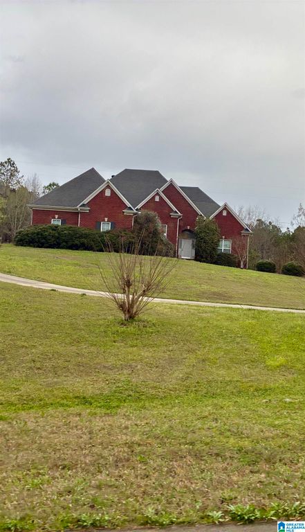 3008 SHADOW OAKS WAY, Wilsonville, AL 35186