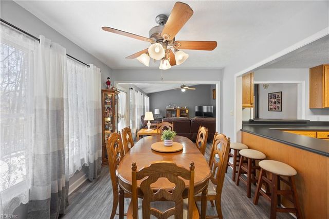 5715 Hickory Fork RD, Gloucester, VA 23061