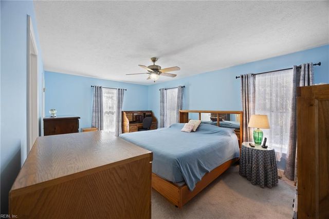 5715 Hickory Fork RD, Gloucester, VA 23061