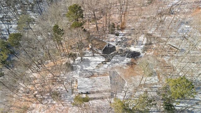 5715 Hickory Fork RD, Gloucester, VA 23061