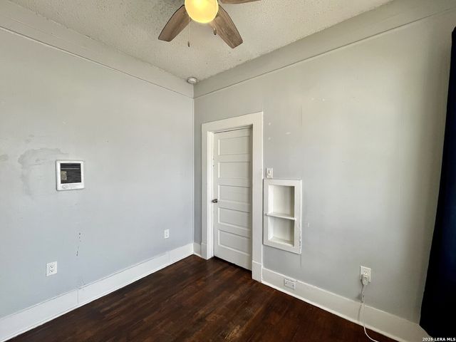 506 W Drexel Ave Apt 3, San Antonio, TX 78210