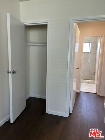 346 S Van Ness Avenue 10, Los Angeles, CA 90020