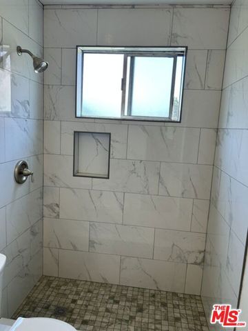 346 S Van Ness Avenue 10, Los Angeles, CA 90020