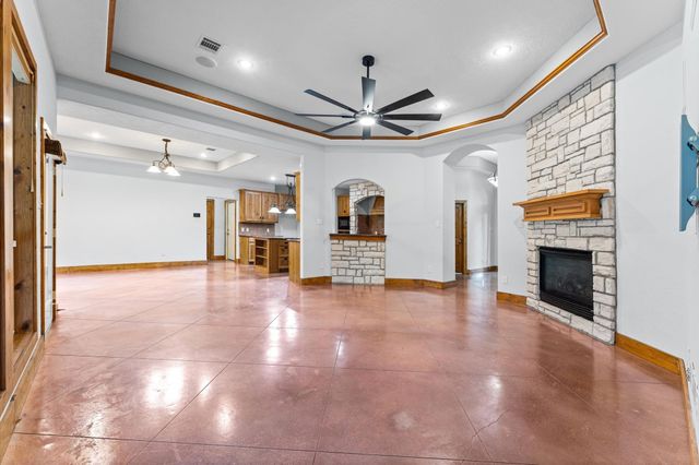 16711 Mustang Trail Drive, Magnolia, TX 77355