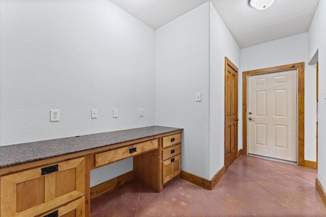 16711 Mustang Trail Drive, Magnolia, TX 77355