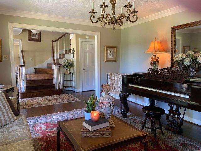 1205 Yorkshire, Helena, AR 72342