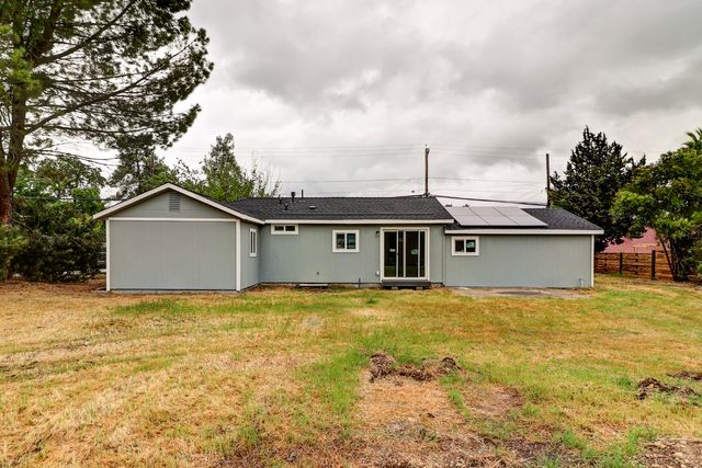 2460 S Balls Ferry Road, Anderson, CA 96007