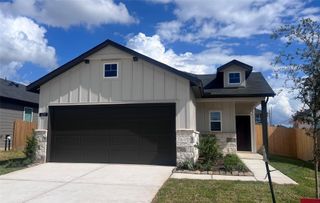 622 Amber Falls Drive, Montgomery, TX 77356