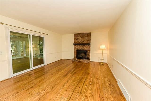 1216 Gerrads Cross, Webster, NY 14580