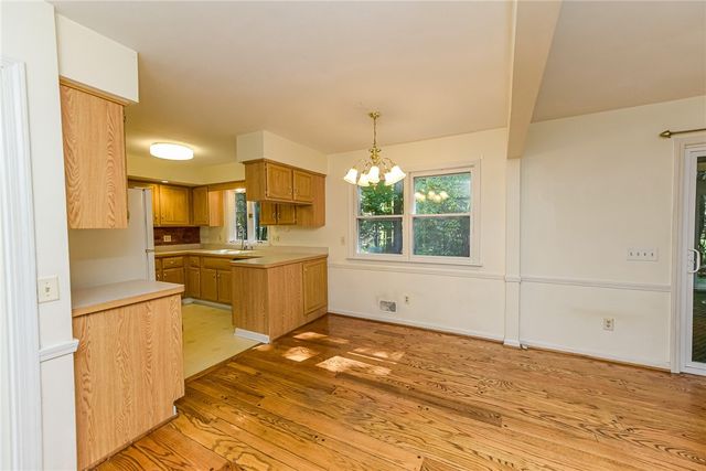 1216 Gerrads Cross, Webster, NY 14580