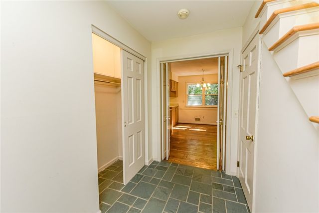 1216 Gerrads Cross, Webster, NY 14580