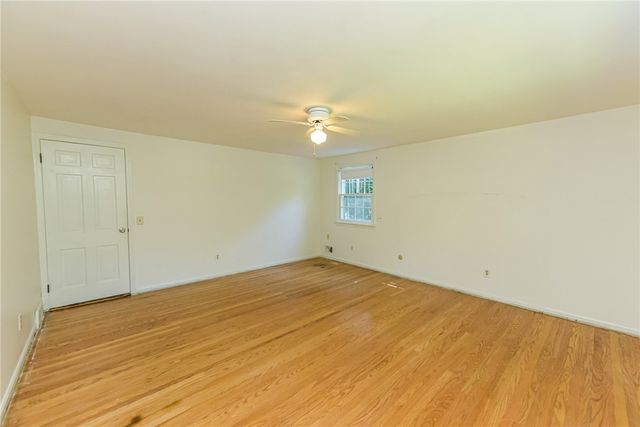 1216 Gerrads Cross, Webster, NY 14580