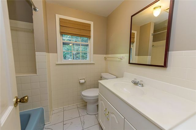 1216 Gerrads Cross, Webster, NY 14580