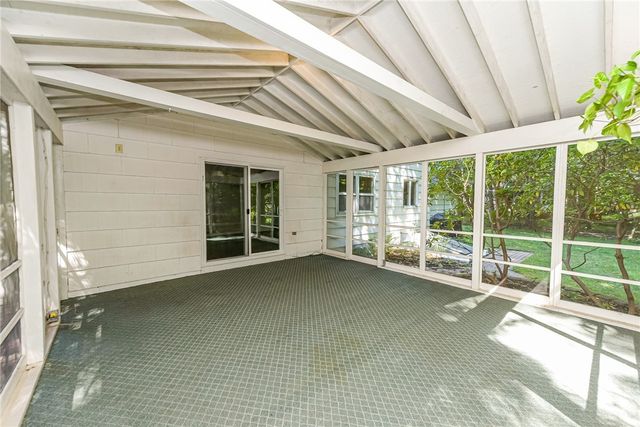 1216 Gerrads Cross, Webster, NY 14580