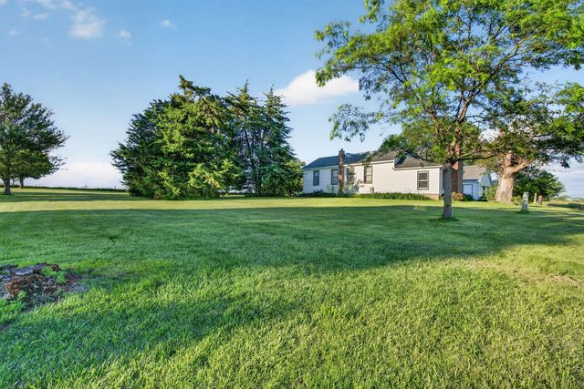 7950 W Eagle Lake Road, Peotone, IL 60468