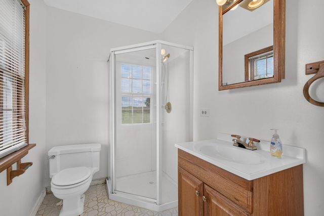 7950 W Eagle Lake Road, Peotone, IL 60468