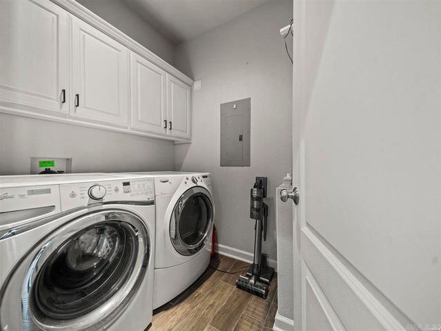 225 Lookout Pt Apt C3, Hot Springs, AR 71913