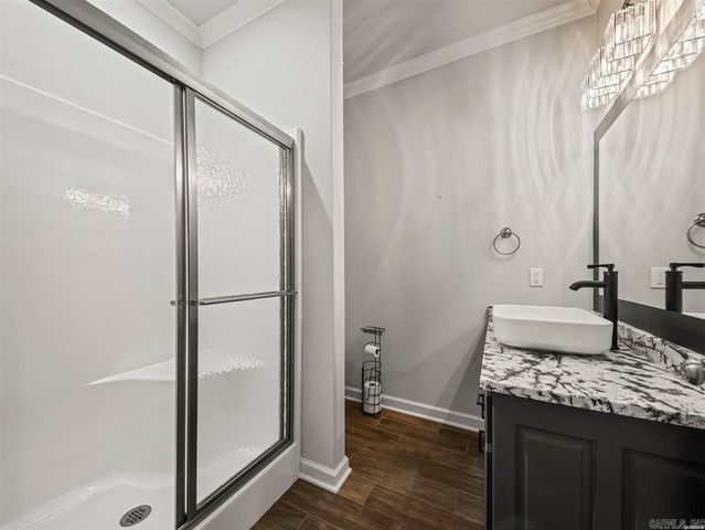 225 Lookout Pt Apt C3, Hot Springs, AR 71913