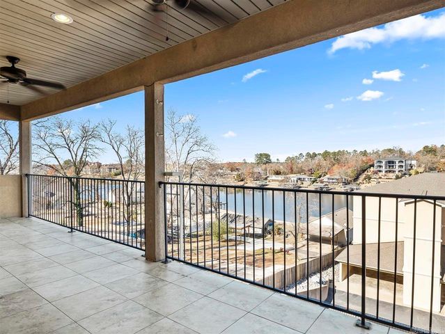 225 Lookout Pt Apt C3, Hot Springs, AR 71913