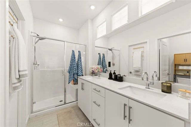 16022 Sunny Court, Fontana, CA 92336