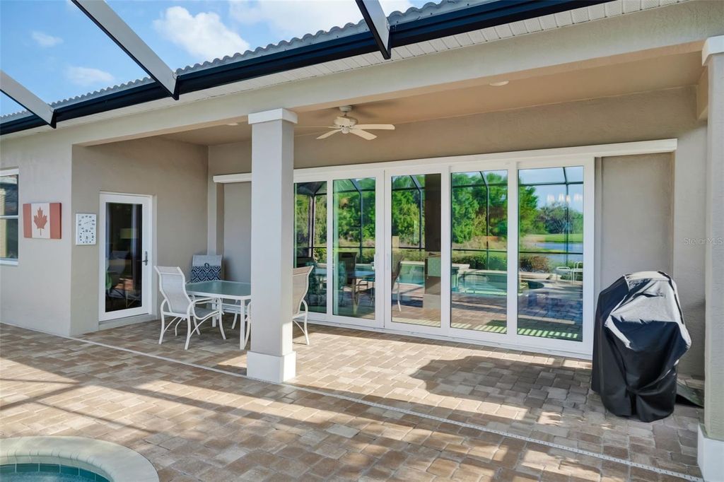 Image 11 of property listing at 9811 PORTSIDE TERRACE, Bradenton, FL 34212