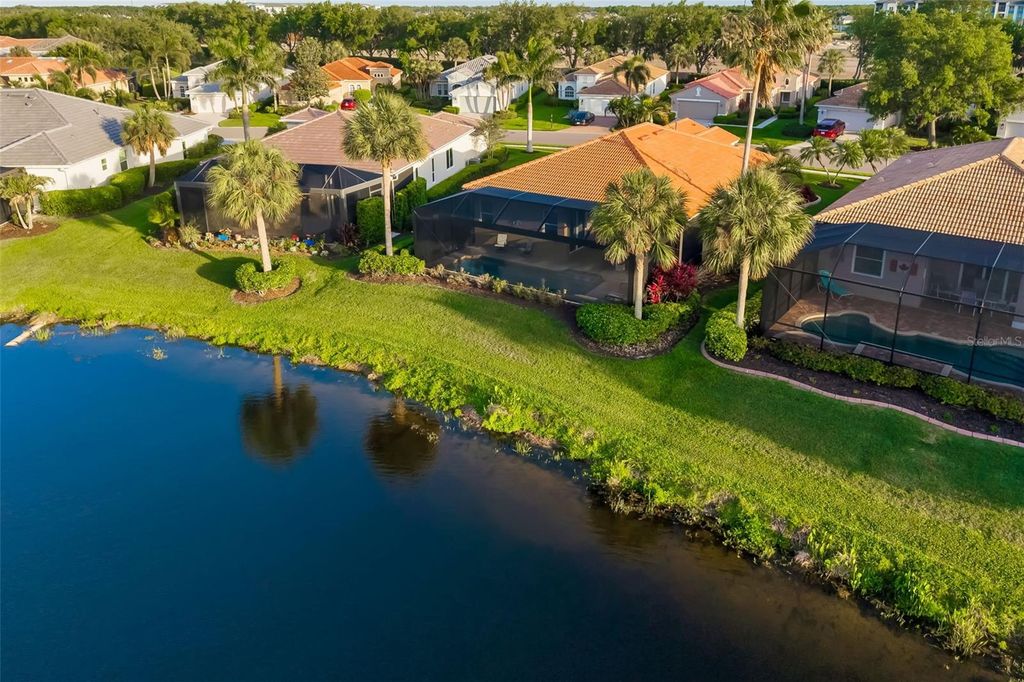 Image 30 of property listing at 9811 PORTSIDE TERRACE, Bradenton, FL 34212