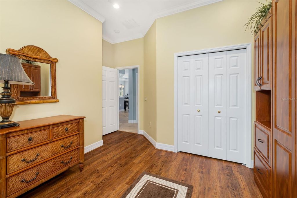 Image 43 of property listing at 9811 PORTSIDE TERRACE, Bradenton, FL 34212