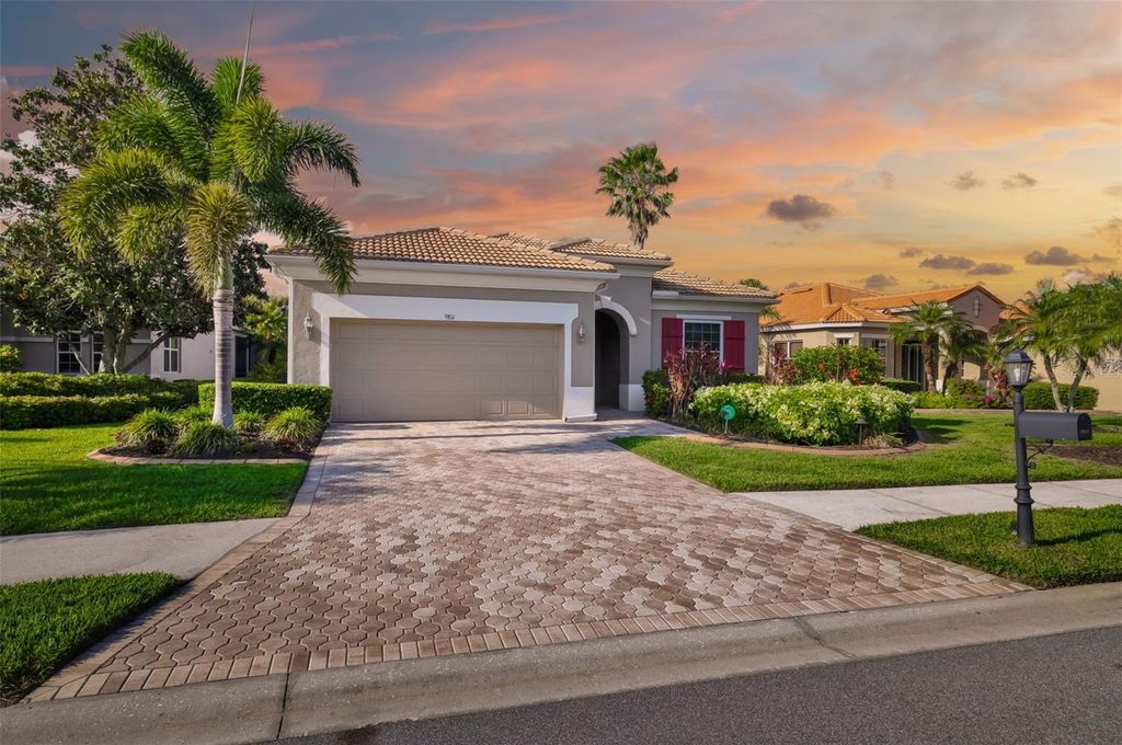 Image 6 of property listing at 9811 PORTSIDE TERRACE, Bradenton, FL 34212