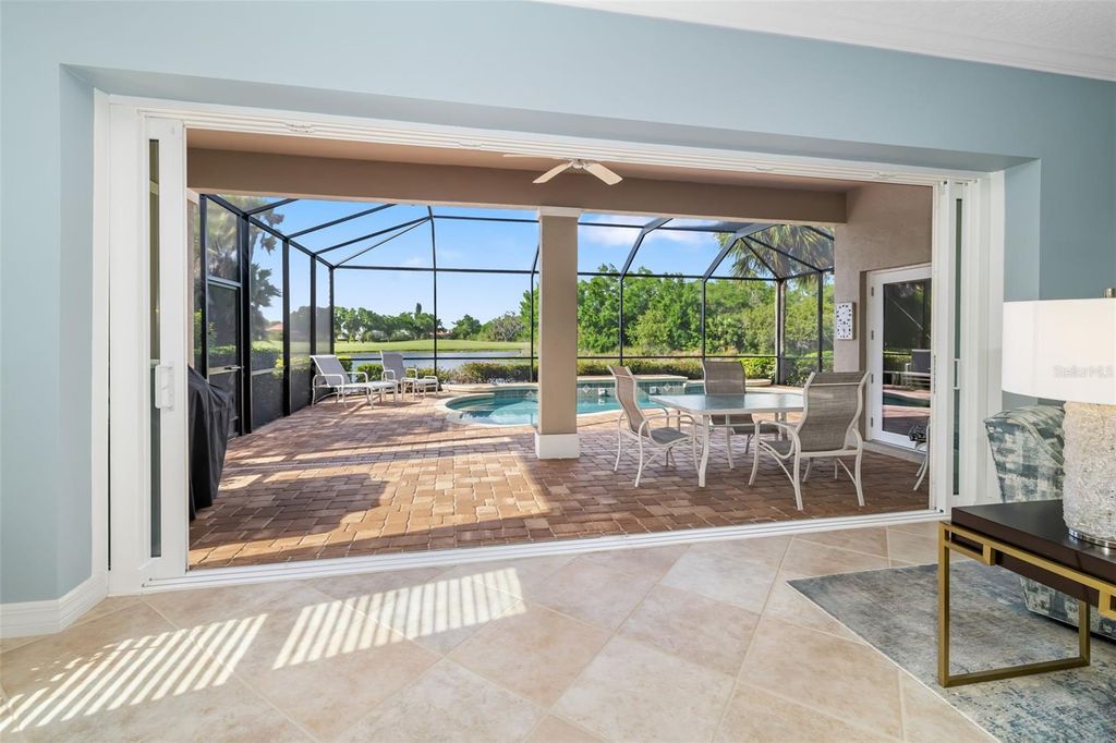 Image 7 of property listing at 9811 PORTSIDE TERRACE, Bradenton, FL 34212