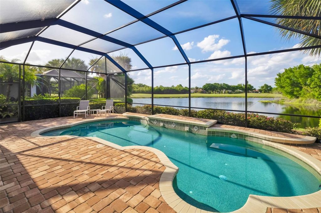 Image 8 of property listing at 9811 PORTSIDE TERRACE, Bradenton, FL 34212