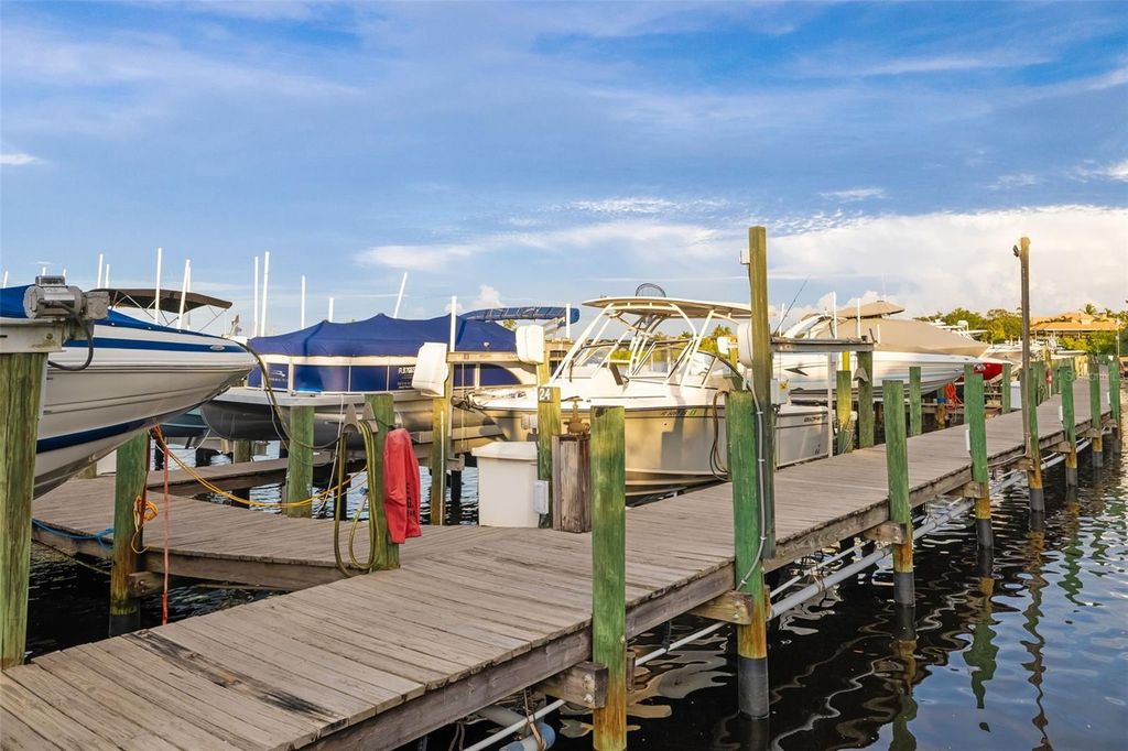 Image 82 of property listing at 9811 PORTSIDE TERRACE, Bradenton, FL 34212