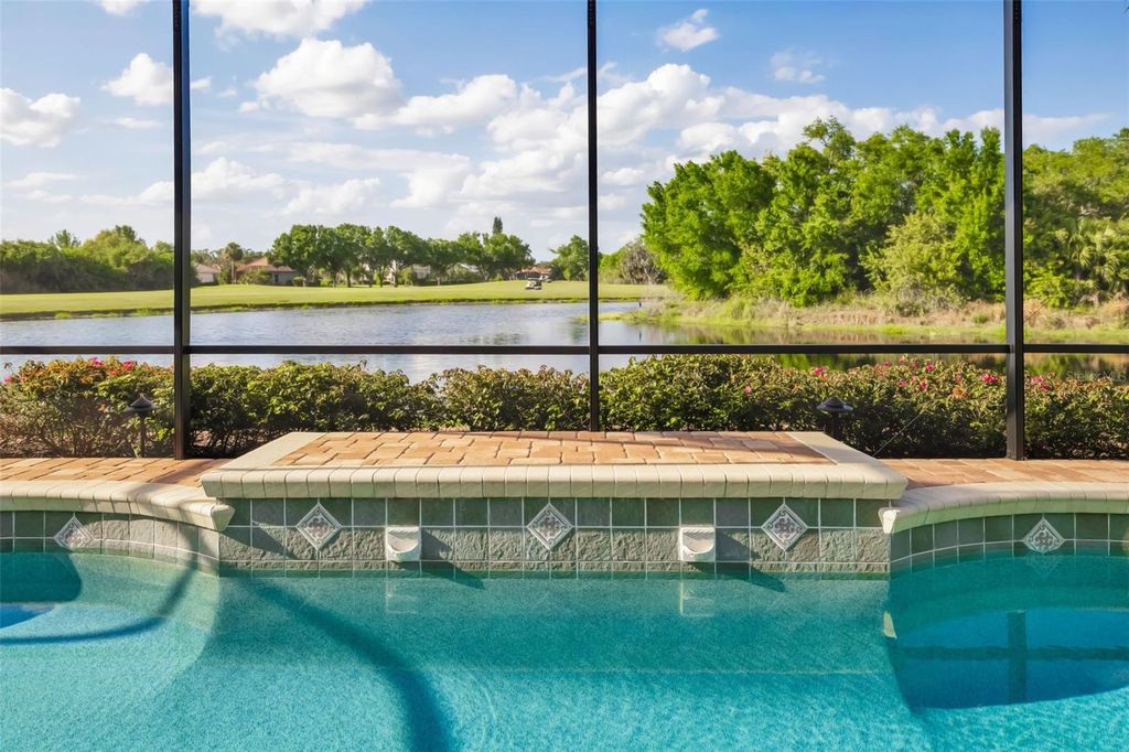 Image 10 of property listing at 9811 PORTSIDE TERRACE, Bradenton, FL 34212