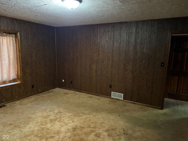 5225 Lava Lane, Indianapolis, IN 46237