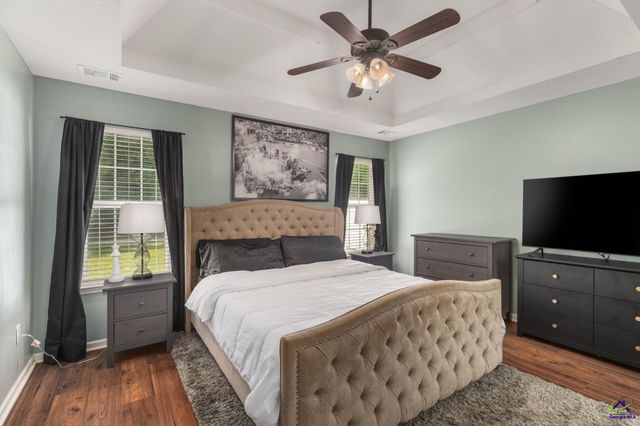 202 Sunnymeade Drive, Warner Robins, GA 31093