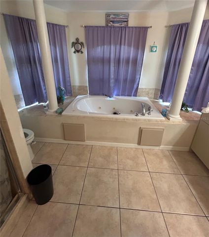 29 FAIRWAY ROAD, Rotonda West, FL 33947