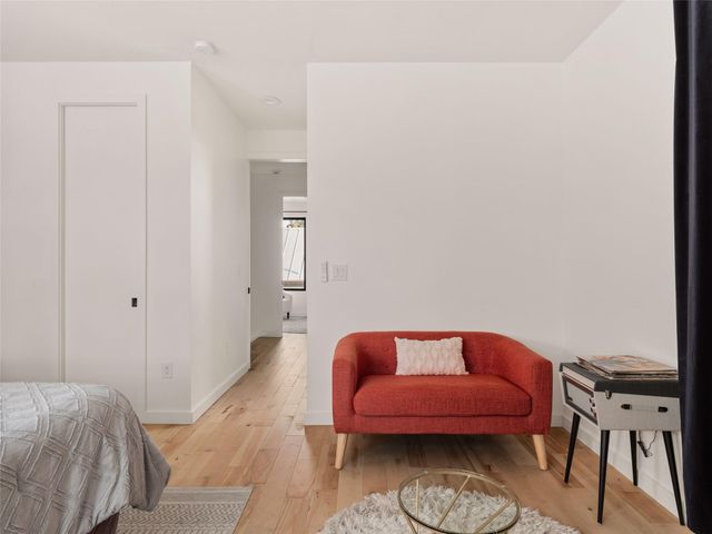 1200 Greenwood Ave, Austin, TX 78721