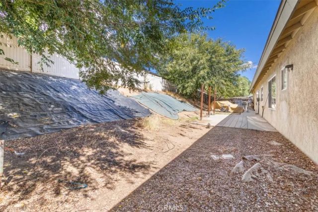 1423 W Hoffer, Banning, CA 92220