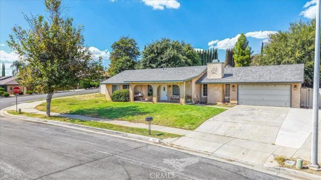 1423 W Hoffer, Banning, CA 92220